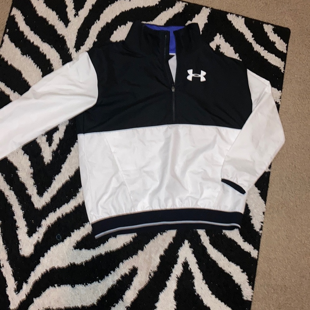Under armour windbreaker